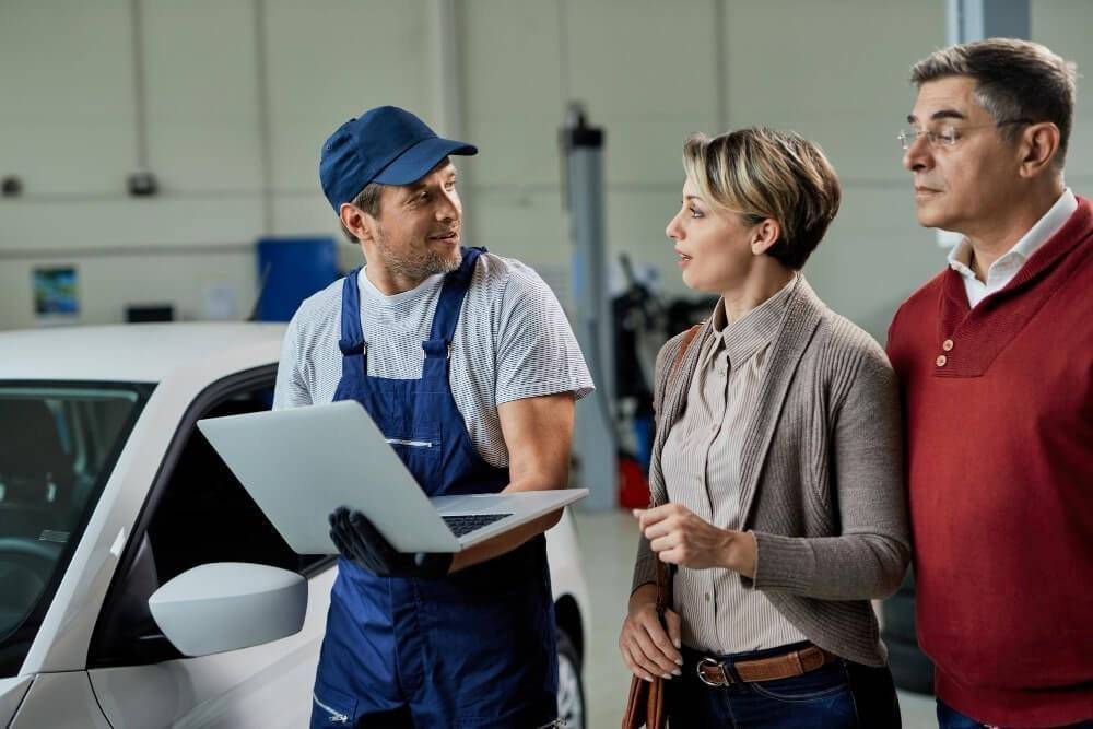 Mechanic with clients